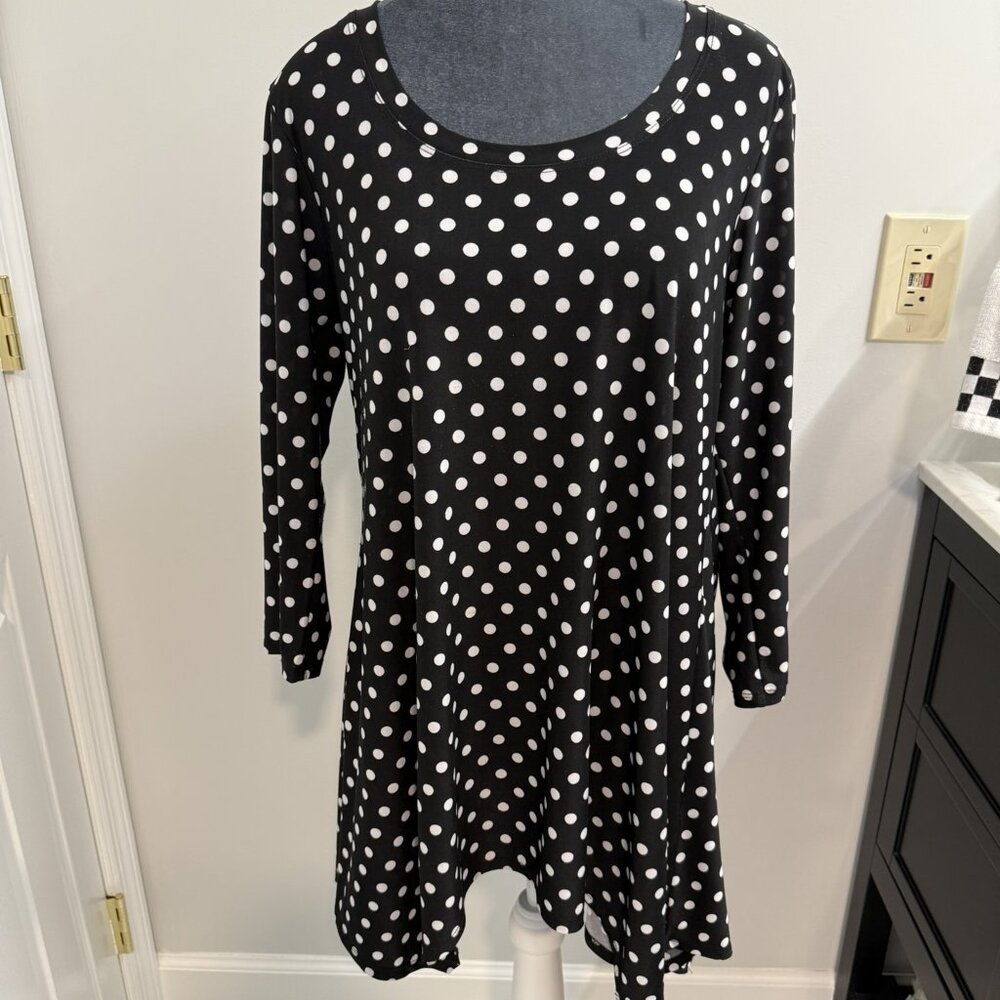 Fashque Studio Polka Dot Stretch Top Size M